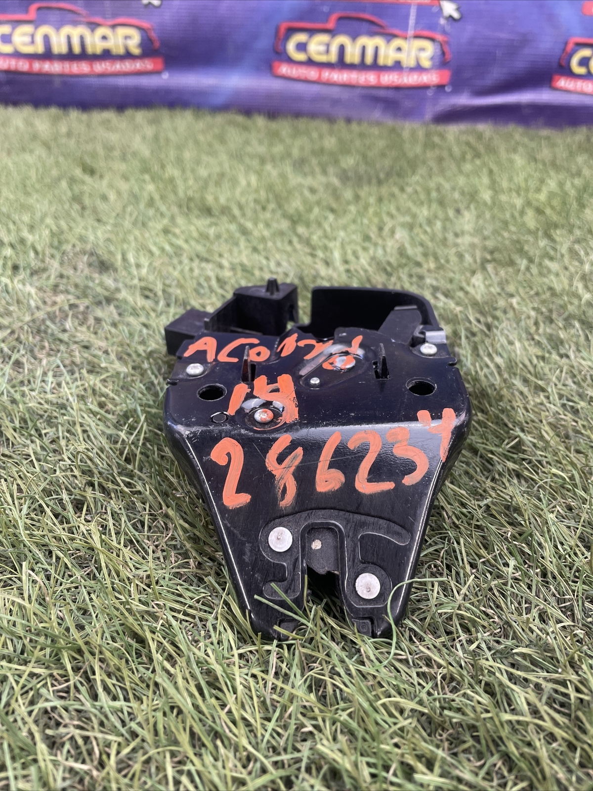 20142016 Honda Accord Trunk Lid Latch Striker 14 15 16 eBay