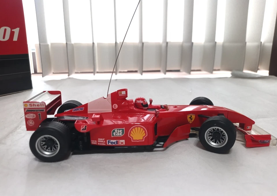 Kyosho Mini-Z F1 Ferrari F2001 No.1 ReadySet Body Chassis Set Hot Wheels MINT a - Image 4 of 4
