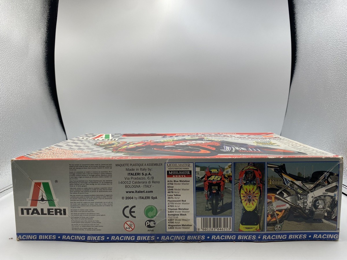 ITALERI HONDA RC 211V REPSOL VALENCIA 2003 VALENTINO ROSSI MODEL