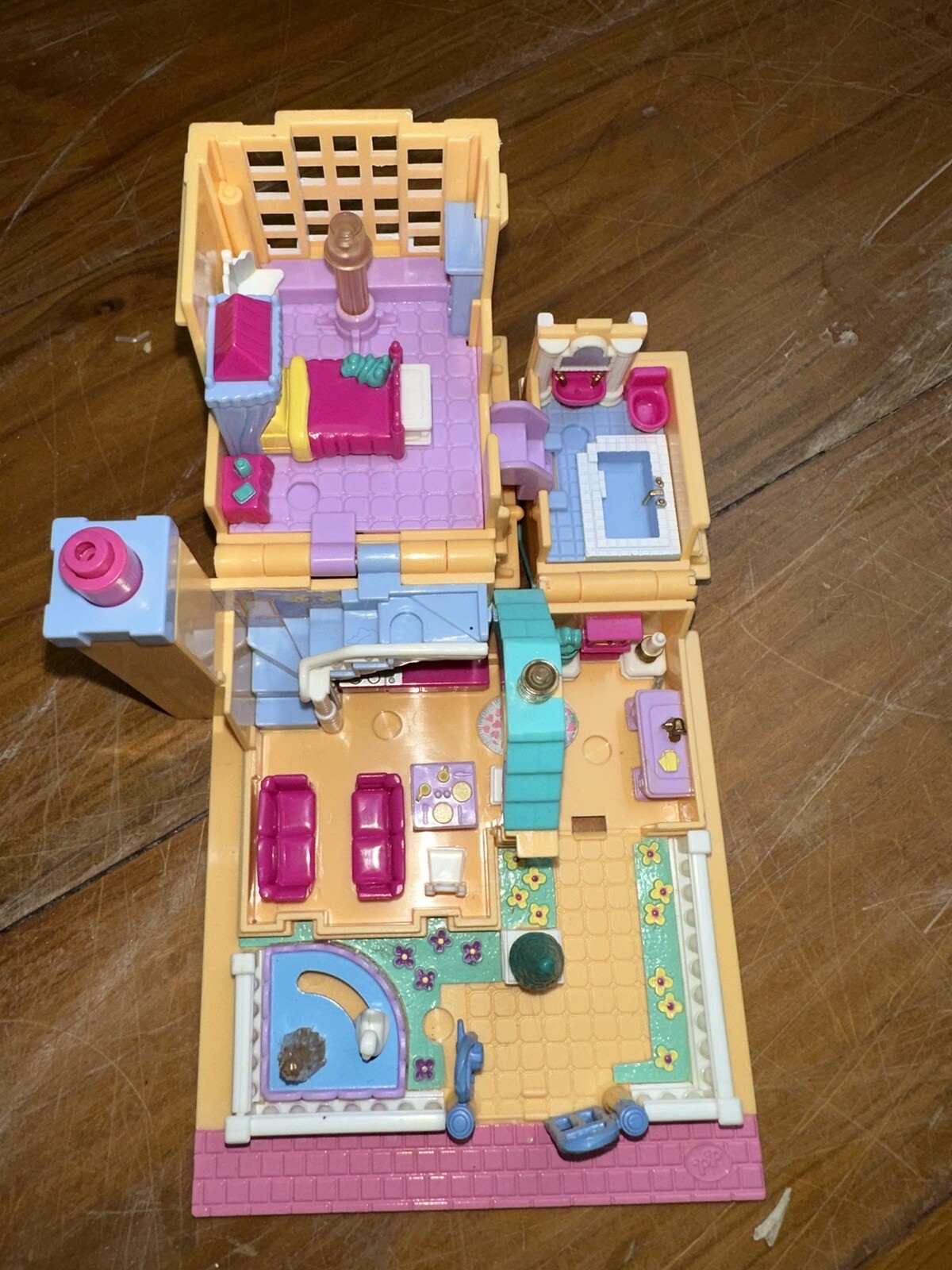 Picture 2 of 11