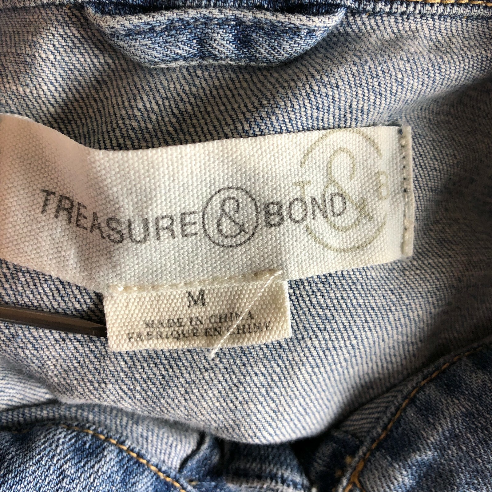 Treasure & Bond Medium Sleeveless Denim Vest Butt… - image 3