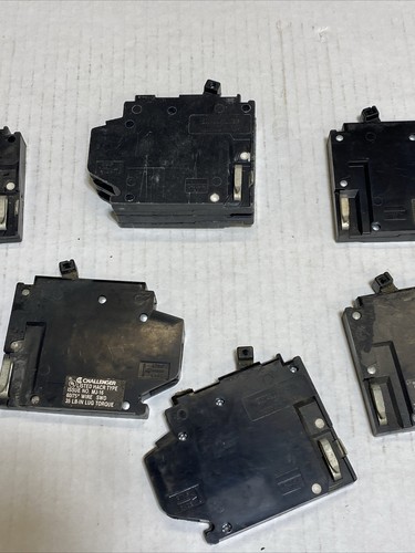 Challenger HACR Thin Breaker Lot 15A, 20A And 30A. Tested Used Lot Of Seven - Picture 8 of 9