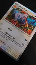 Aerodactyl (142/165) Holographic Pokemon Card