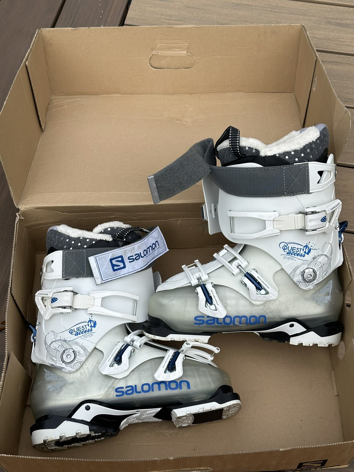 Salomon Divine R60 Women's Ski Boots Size 9.5 / Mondo 26.5 New /other