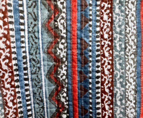 Quilted Kantha Gilet Medium Cotton Hand Block Print Sleeveless Side Slits - Picture 6 of 11