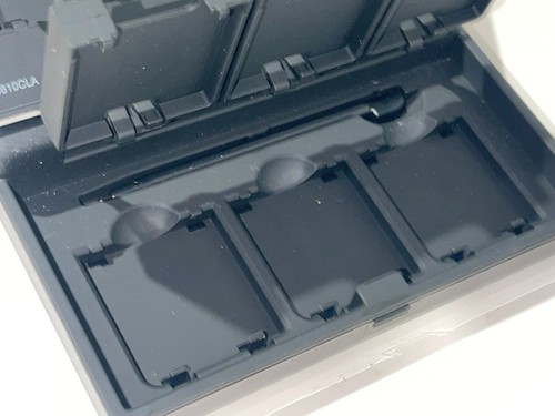 Super Mario Nintendo DS Game Cartridge Holder Case for 12 Games W/ Stylus - Picture 12 of 12