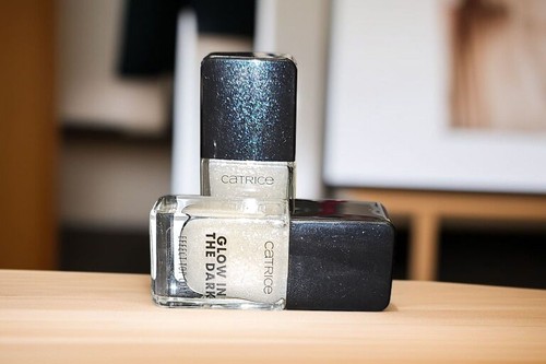 Catrice Effect Nagellack Top Coat Farbe 020 All Nighter Leuchtet bei Nacht 💞 - Bild 19 von 23