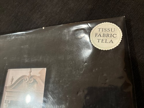 K & COMPANY Scrapbook Album 12 X 12-Solid Black -Tissue fabric-with window-NEW - Picture 3 of 4