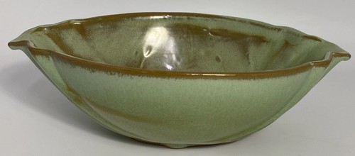 Frankoma #201 Prairie Green Serving Bowl 9 1/2 Inches - Picture 3 of 6