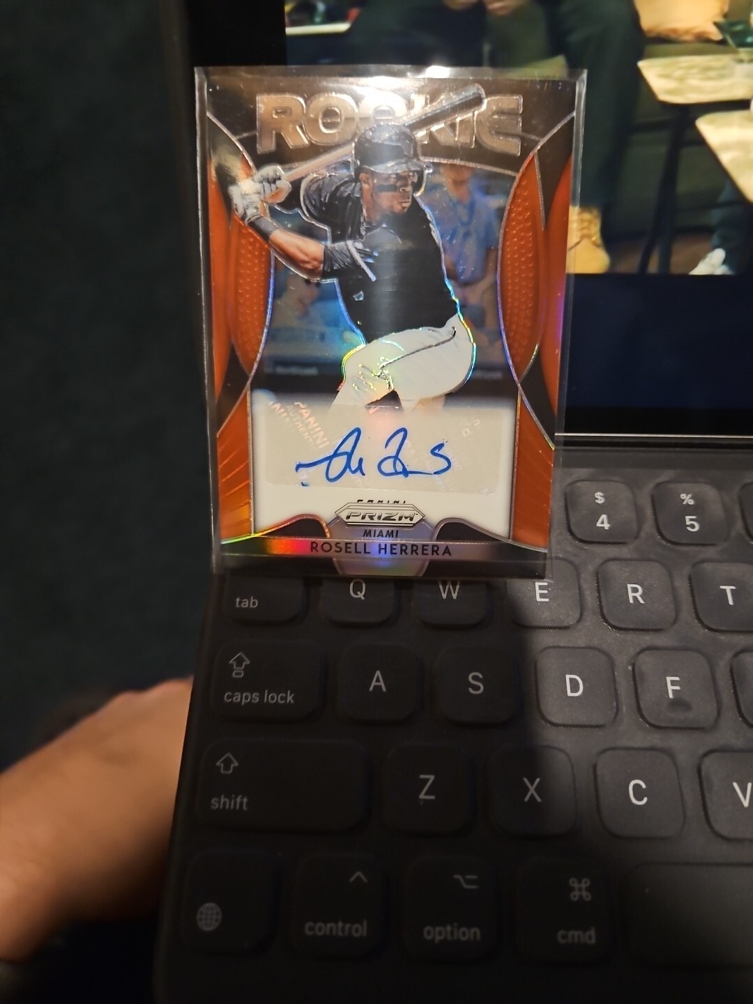 Picture 1 of 2