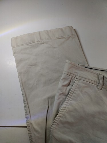 LL Bean Favorite Fit Beige Khaki Pants Women’s Size 12 Reg Chino - Picture 3 of 13