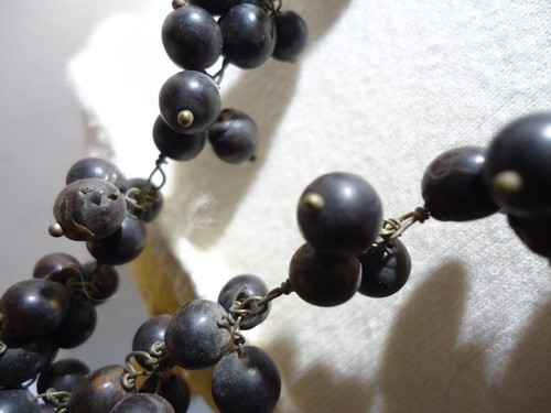 VINTAGE INDIA TRIBAL SILVER TONE BEAD NECKLACE FUNKY BOHO BLUE YELLOW SEED BEADS - Picture 8 of 10