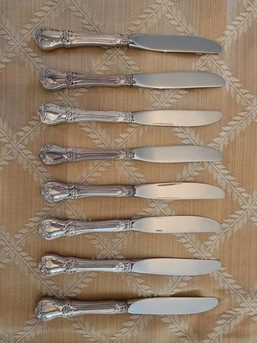 Old Master by Towle Sterling Silver 8 individual Flat Butter Spreaders 5.75"