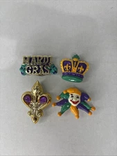 Lot 4 Button Covers Mardi Gas New Orleans Joker Purple Gold Green Vintage