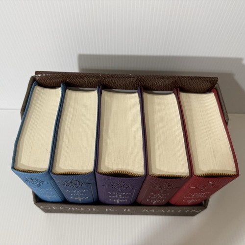 A Song of Ice and Fire George R.R. Martin Leather Bound 5 Book Box Set - Picture 2 of 4