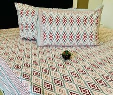 Floral Printed 100% Cotton King Bedsheet Set with 2 Pillow Covers