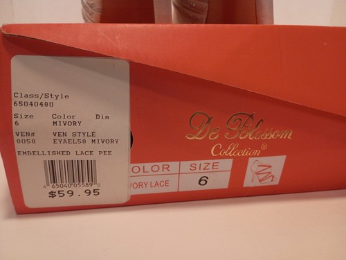 NIB De BLOSSOM COLLECTION Sz 6 Ivory Lace 4" Stilletto Jeweled Heels - Picture 6 of 8