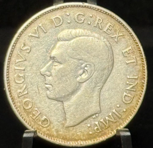 1947 Canada Fifty Cents 50C Silver Coin -Straight 7