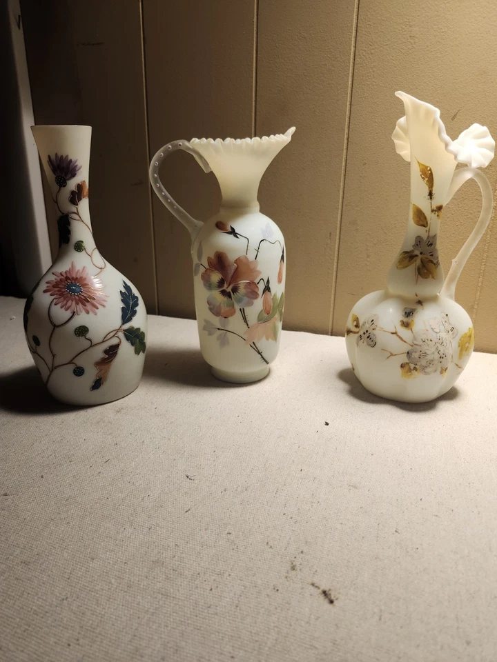 3 Vintage Uranium Are Glass Pieces - Image 2 of 4