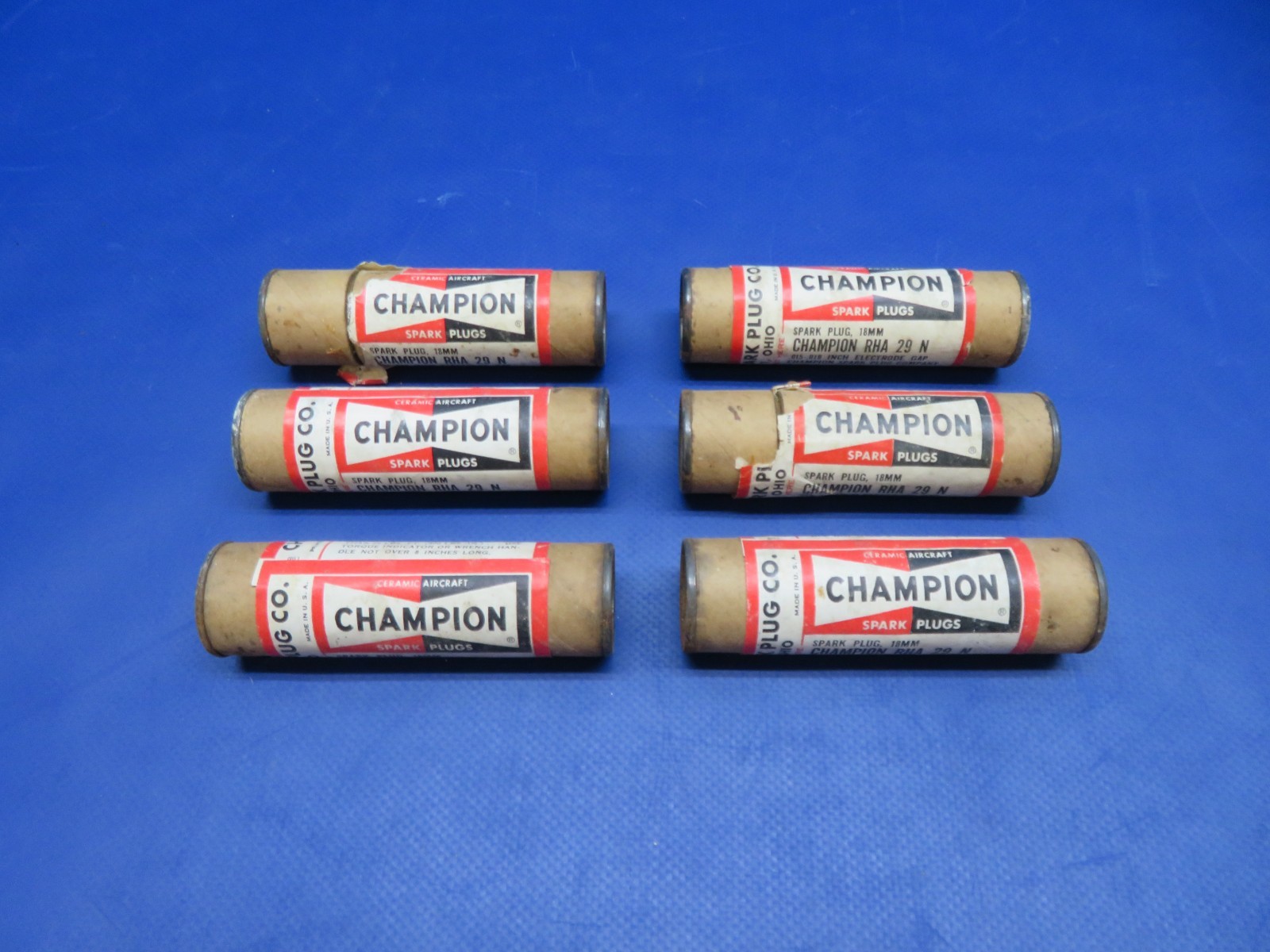 Champion Spark Plugs P/N RHA29N LOT OF 6 NOS 0126-222