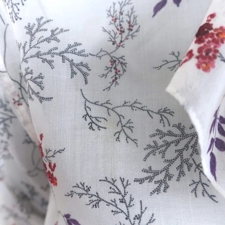 Blusa Saint Laurent con Volantes Blanca Estampado Floral Algodón Talla 34 Camisa con Botones Foto 2 de 4