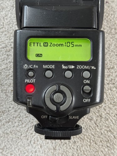 Canon Speedlite 430EX Shoe Mount Flash - Picture 7 of 9