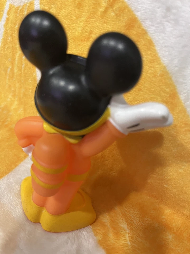 Fisher Price - Клубный домик Микки Мауса - 4-дюймовая ванна-белка - акваланг Микки - 2011 - Изображение 4 из 4