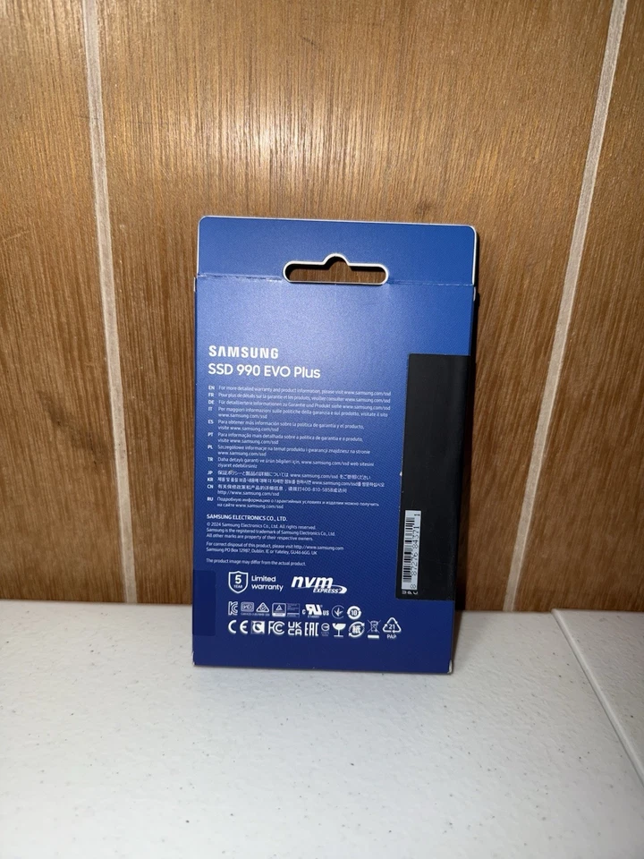NEW Samsung 990 EVO Plus 1TB MZ-V9S1T0B/AM NVMe M.2 SSD PCIe 4.0/5.0 x2 7150MB/s - Image 2 of 2