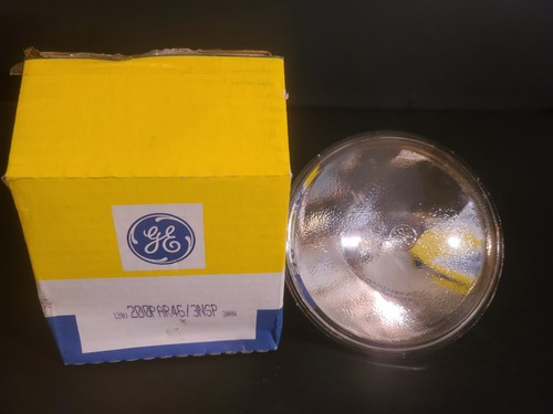 GE General Electric 200PAR46/3NSP 200W PAR46 120V Side Plug Reflector SPOT Light - Picture 1 of 4