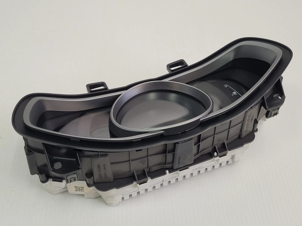 Volvo V40 M Series Dash Instrument Cluster Petrol Auto 31453157 180080k 12 - 19 - image 2 of 4