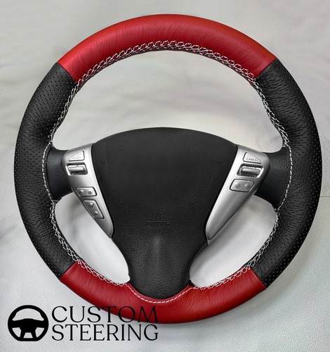 Per NISSAN QASHQAI 2008-2017 Coprivolante in pelle Perf rosso grana e nero - Foto 1 di 32