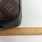 Foto 16 di 17