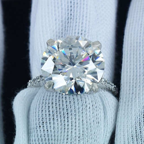 RARE 9.85 Ct Certified White Diamond Solitaire Ring, Amazing Shine & Bling VIDEO - Picture 2 of 13