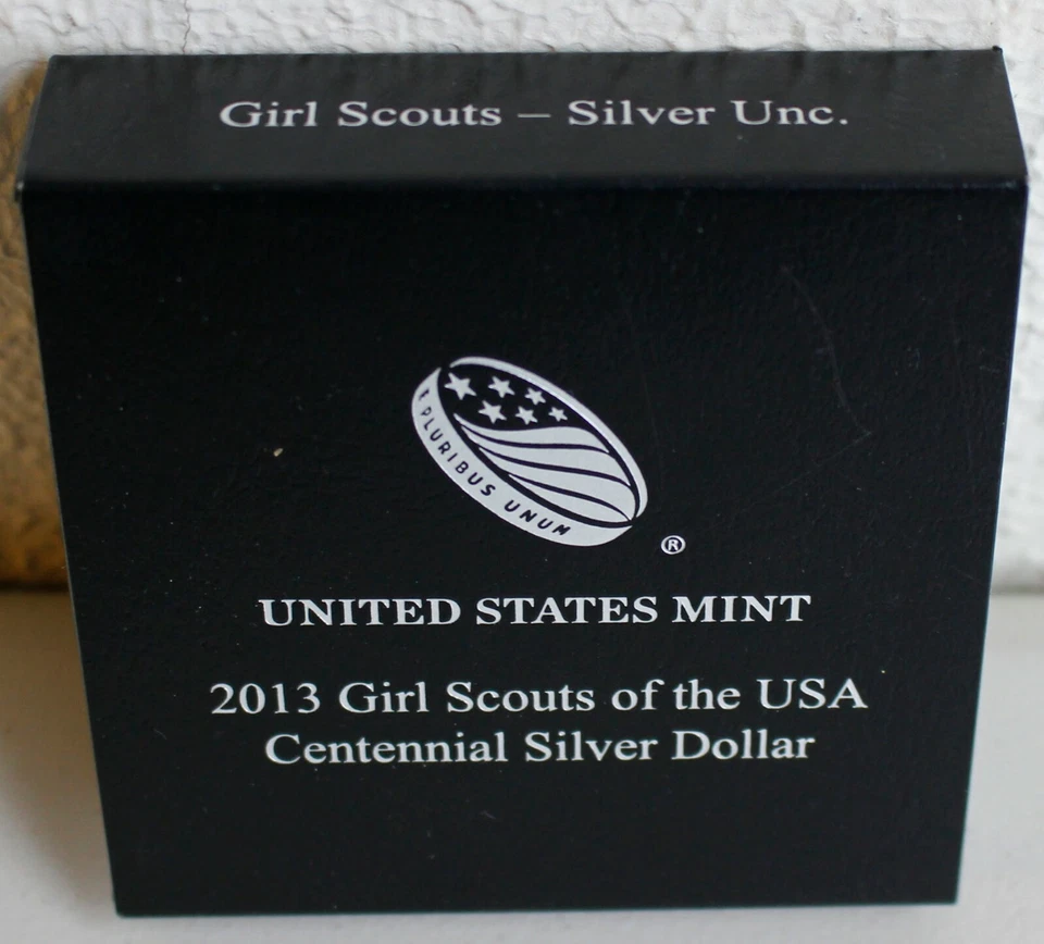 2013 W Girl Scouts Centennial UNC BU Silver Dollar US Mint Coin with Box and COA - Image 2 of 4