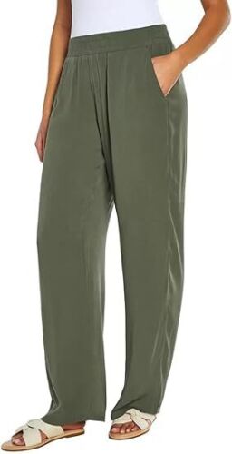 Pantalón elástico Three Dots para mujer con bolsillos (US, Alpha, XX-L verde) - Imagen 2 de 4