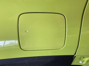 2015 2018 Jeep Renegade Fuel Tank Filler Door Gas Flap Hyper Green 566 Ebay