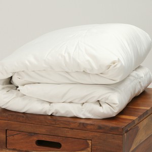 Luxurious Hungarian Goose Down Duvet Comforter Silk Cotton Cover