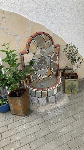 Brunnen handgem. griech. Wandbrunnen Gartenbrunnen Windmühle Vrisaki Gartendeco - Bild 6 von 15