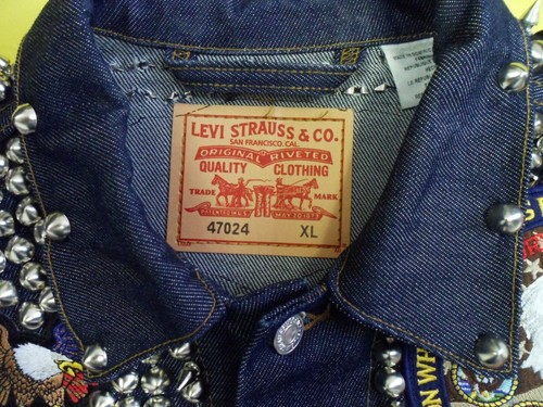 Levi Strauss XL Men's Denim Vest Biker Patriotic Christian Spikes Studs Patches - Picture 12 of 12