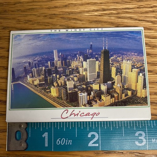 Chicago The Windy City Magnet Postcard Factory Illinois  - Picture 1 of 5