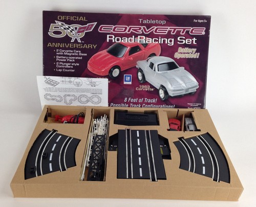 Tabletop Corvette Road Racing Track Set CR33 - 50th Anniversary Game - Bild 2 von 10
