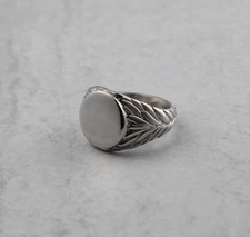 Silver Circle Signet Ring Wreath Stainless Steel Victorian Statement Ring