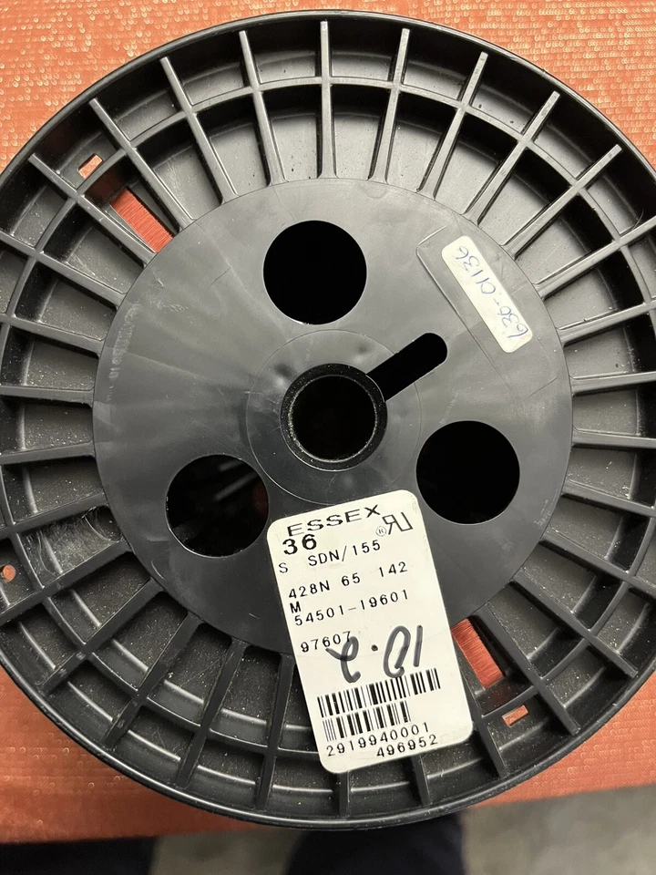 Cable magnético Essex 36 AWG, Soderon S. SDN/155, aprox 10 lb Foto 2 de 3