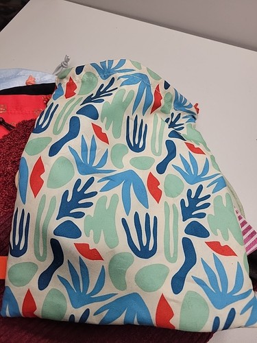 Lot of 11 Ipsy Bags Zipper Pouch For Cosmetics - Empty - Picture 12 of 12