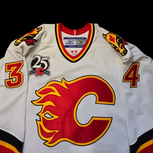 Miikka Kiprusoff signed 2006 Calgary Flames 6100 Reebok hockey jersey 52 NHL COA - Picture 7 of 11
