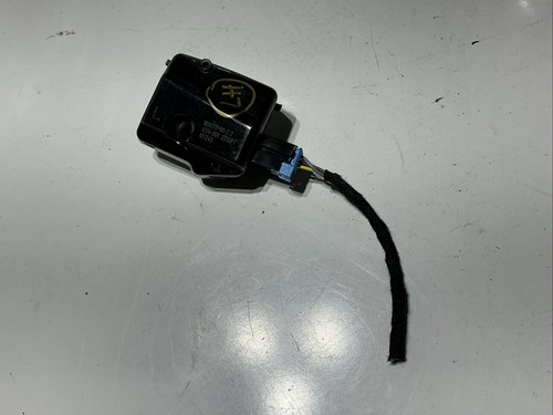 TESLA MODEL S LEFT HEADLINER OVERHEAD LED LIGHT MODULE 1614170-00-C LH OEM - Picture 12 of 15