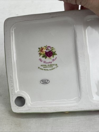 Royal Albert "Old Country Roses" Cottage Candle House Tea Light Holder EUC 2002 - Picture 10 of 11