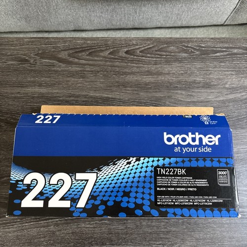 Original Brother TN227BK Schwarze Tonerkassette mit hoher Kapazität Open Box Neu
