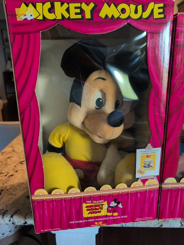 Worlds of Wonder, 'The TALKING MICKEY MOUSE' e PATETA EM PERFEITO ESTADO NA CAIXA COM ETIQUETAS - Imagem 4 de 4