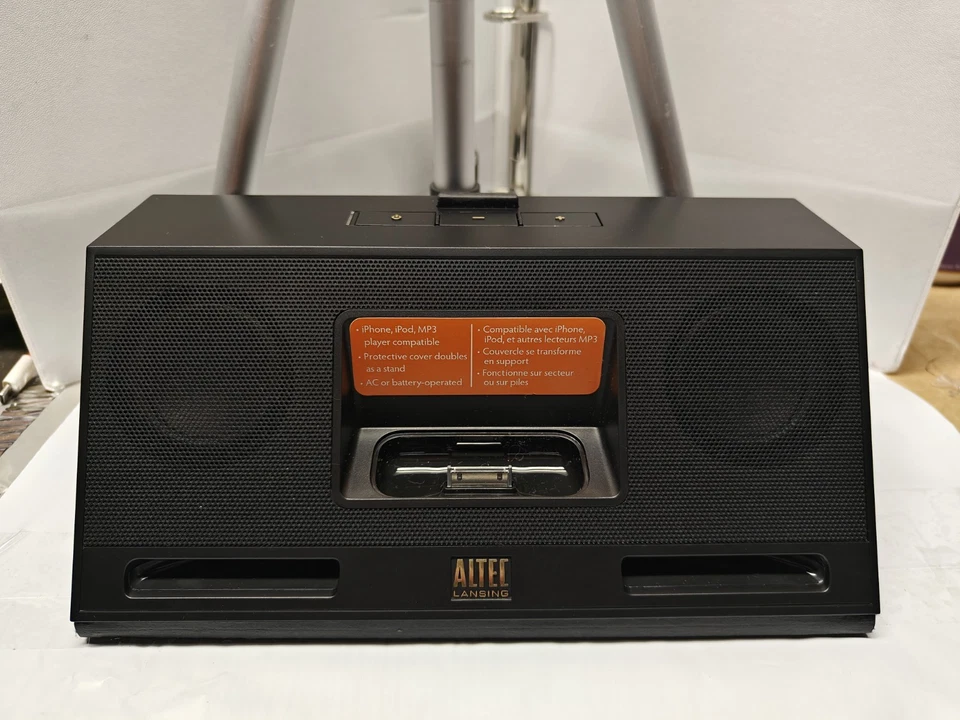 Altec Lansing iMT325 Inmotion Speaker Dock Compatible no charger untested - Image 2 of 4